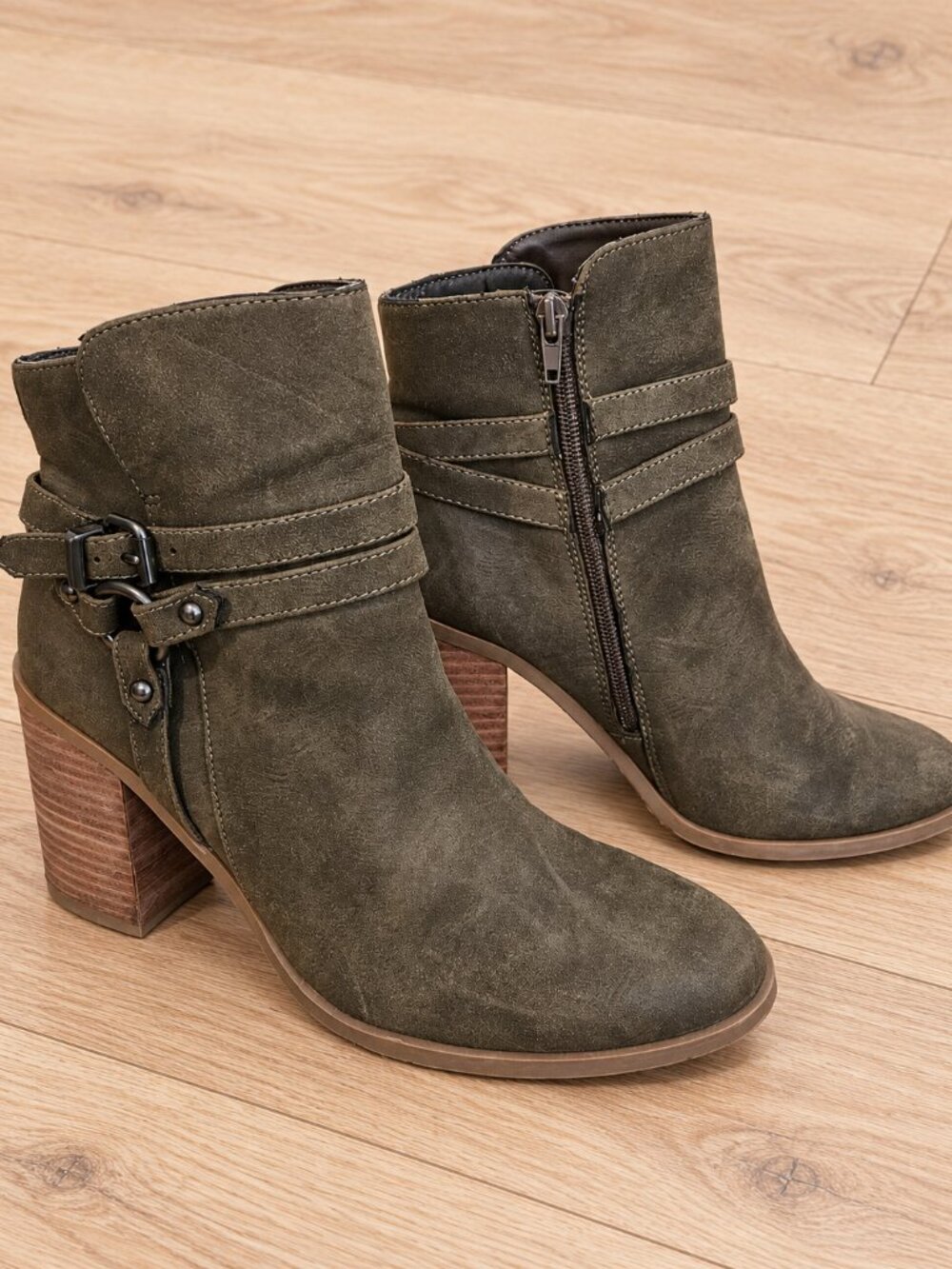 Madden Girl, Ankle Boots, Taupe, Size 8